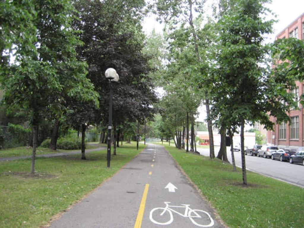 Gite L'Imprevu Montreal Exterior foto
